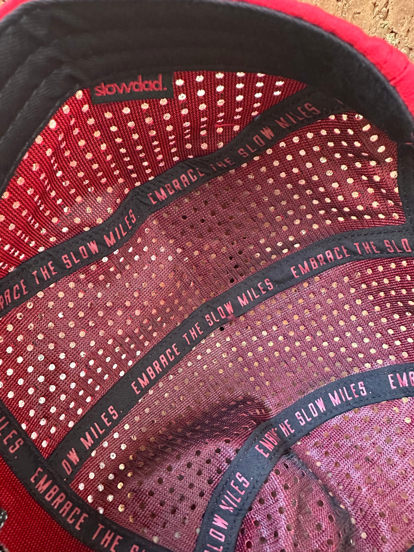 Signature 5 Panel Run Cap V2 - Red