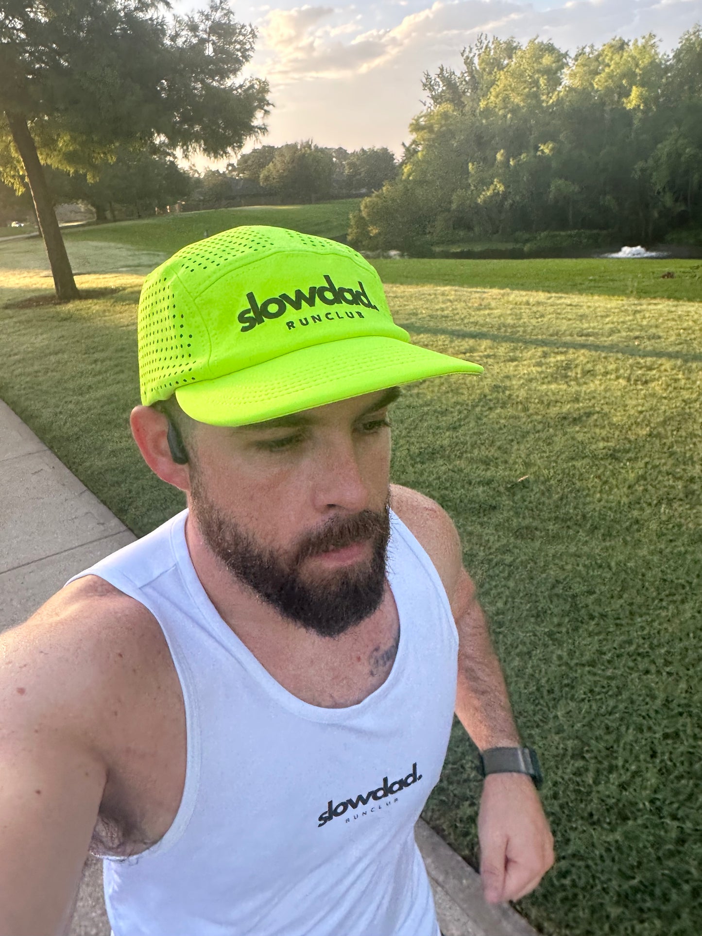 Signature 5 Panel Run Cap V2 - Highlighter Yellow