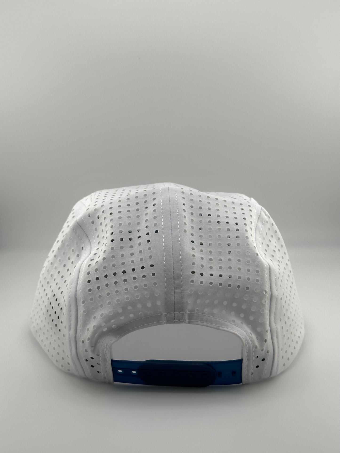 Signature 5 Panel Run Cap V2 - White Sea Blue
