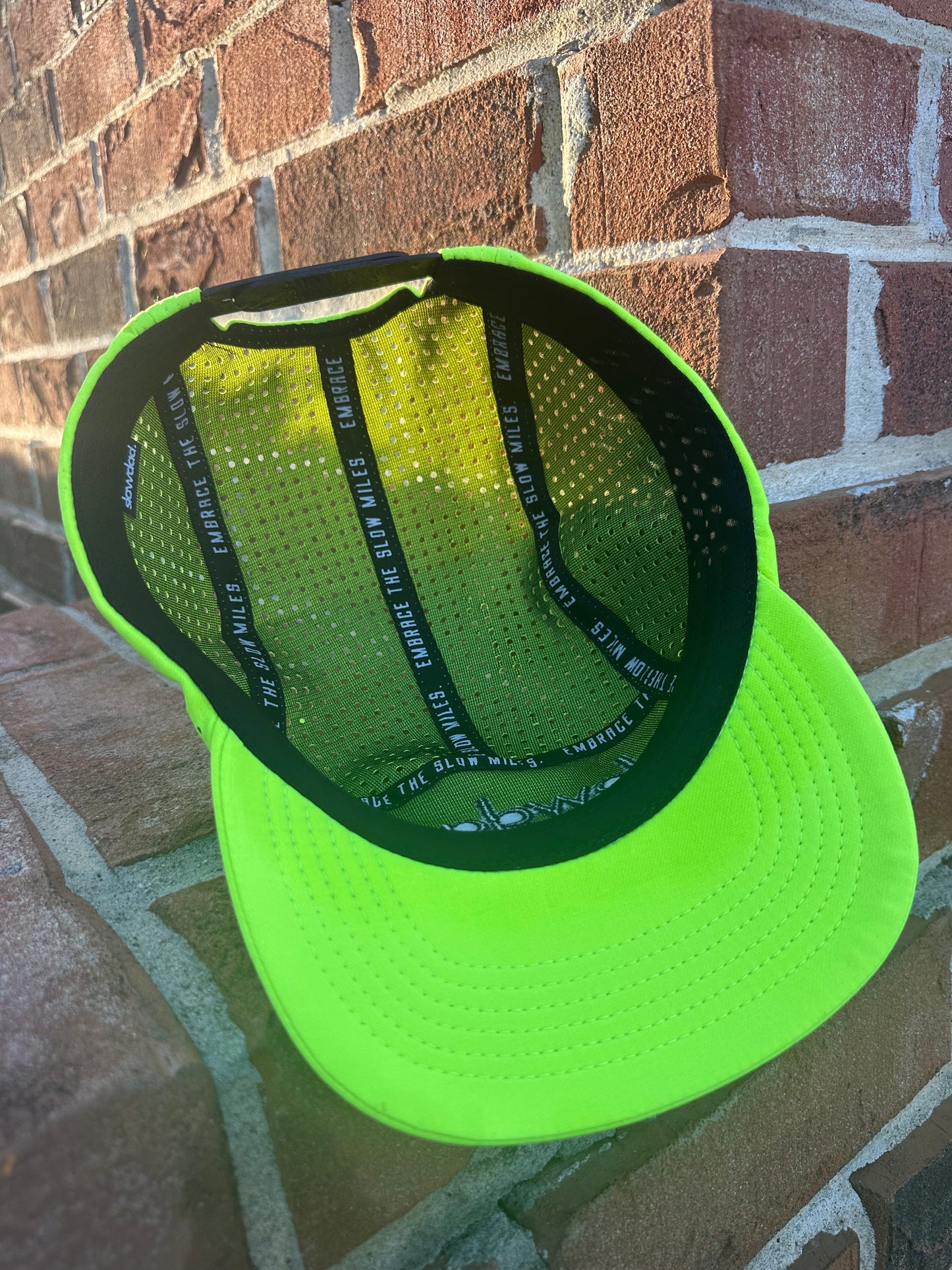 Signature 5 Panel Run Cap V2 - Highlighter Yellow